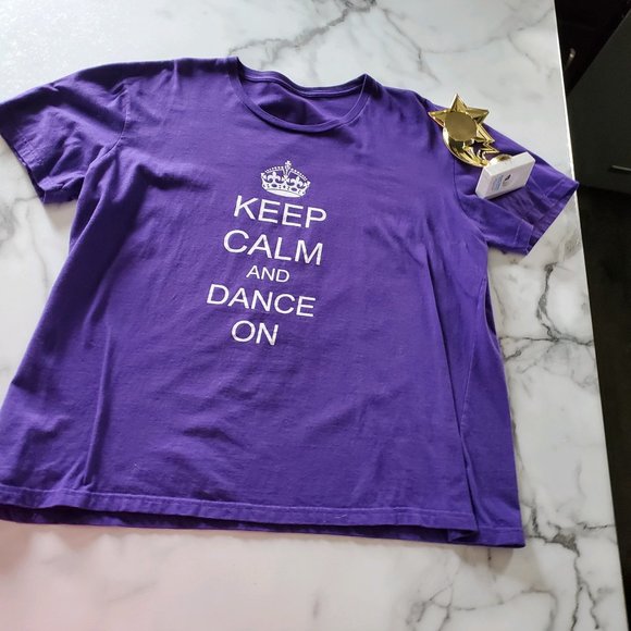 Keep Calm and Dance On Purple T-Shirt - Picture 1 of 8